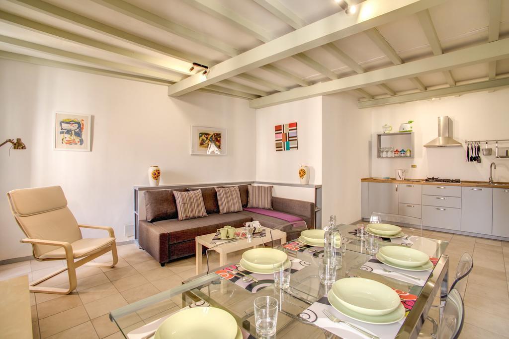 Three Bedroom Apartment Campo Dei Fiori Rzym Zewnętrze zdjęcie